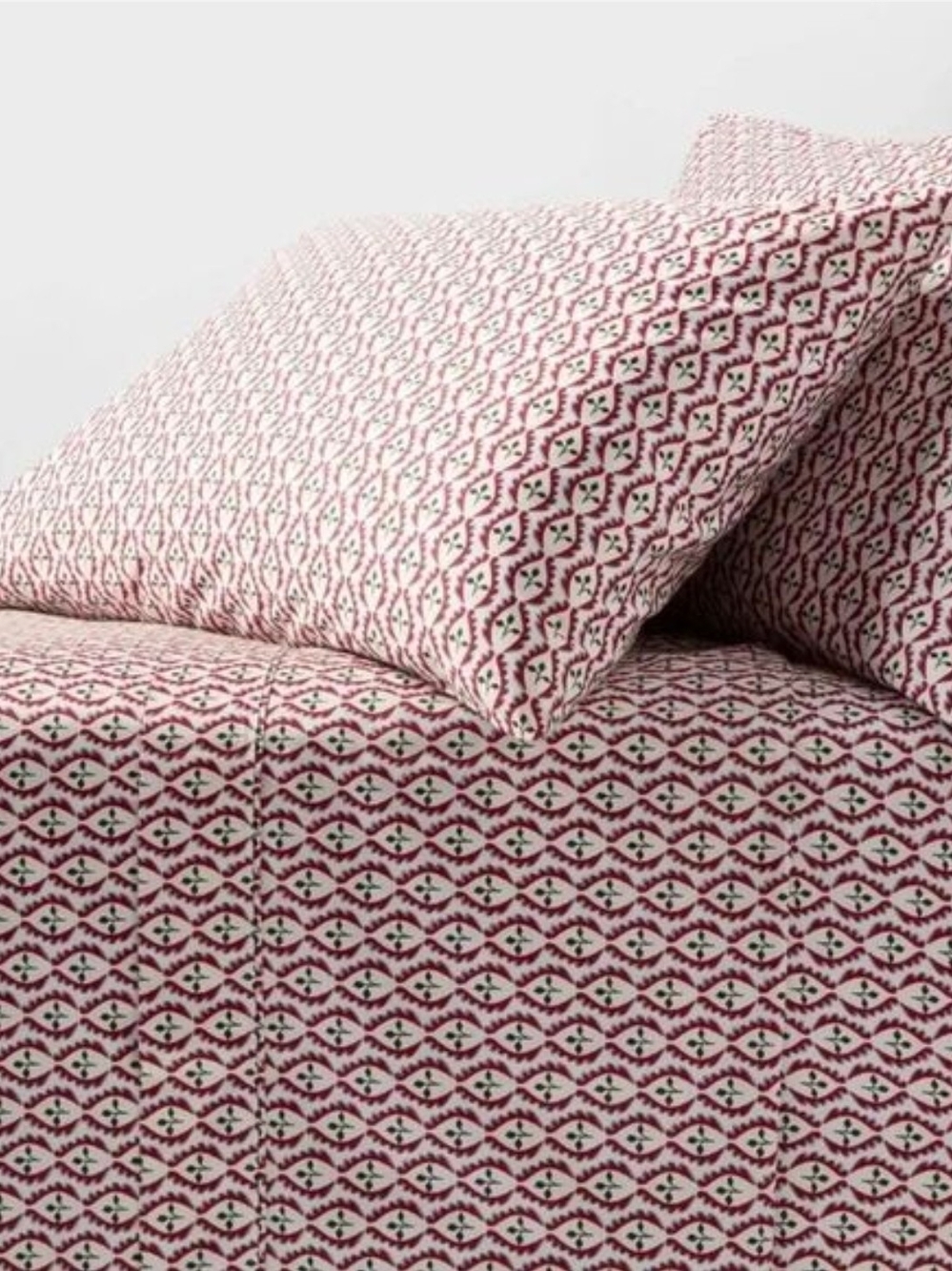 New Queen 400 Thread Count Holiday Performance Sheet Set Leaf Threshold